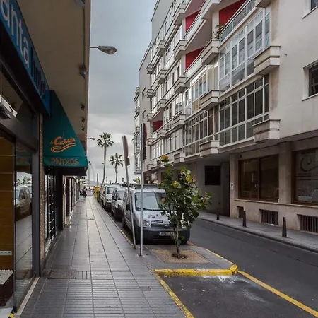 Estudio En Canteras Ii * Las Palmas / Gran Canaria